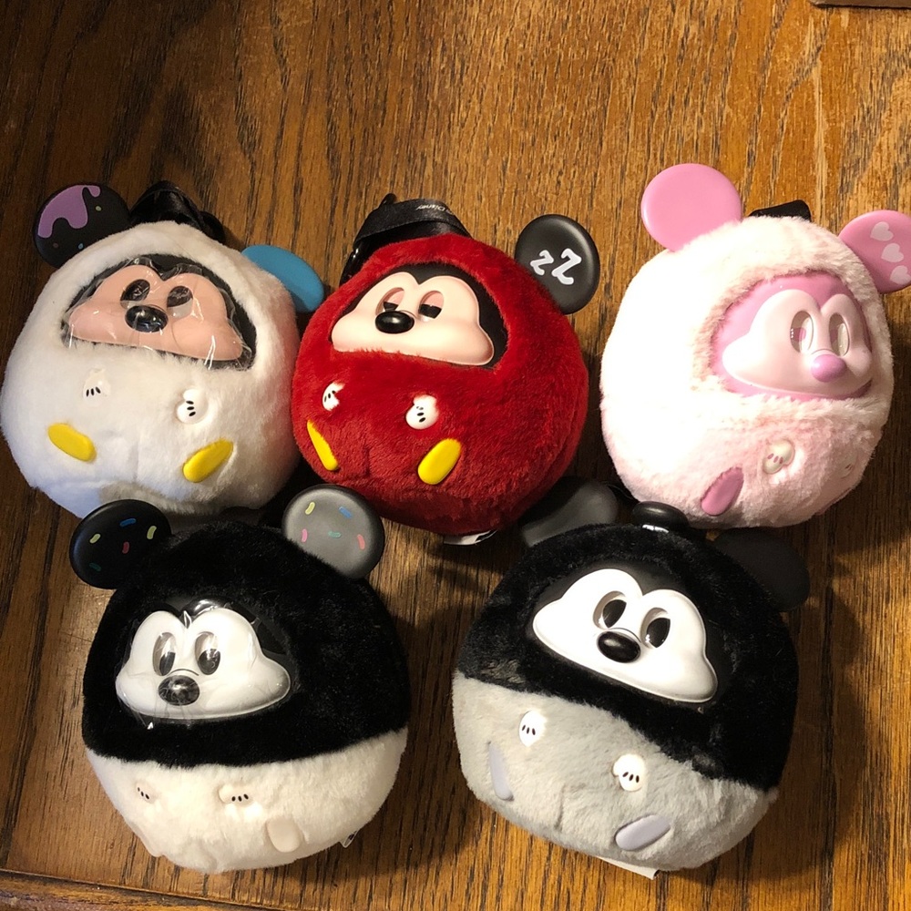 Disney Mickey Plush Ball - Assorted Colors (Red, Pink, Black, White, Gray)
